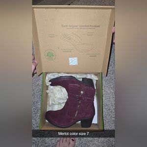 Earth Origins Women's Merlot Ankle Boots